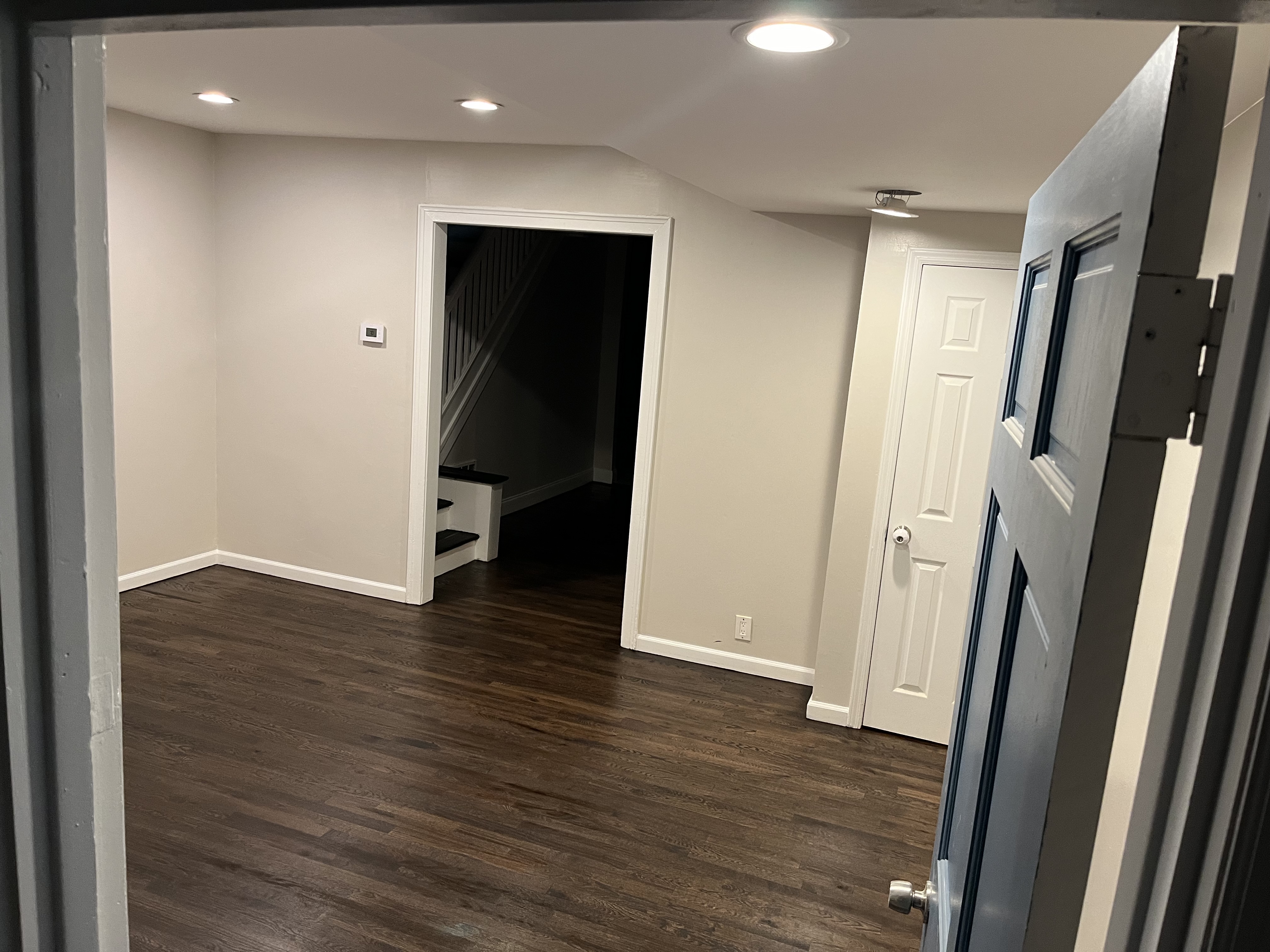 Waterproof vinyl plank installed in kitchen